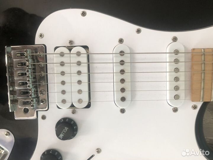 Электрогитара