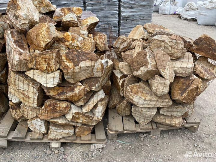 Природный камень бутовый песчаник тигровый