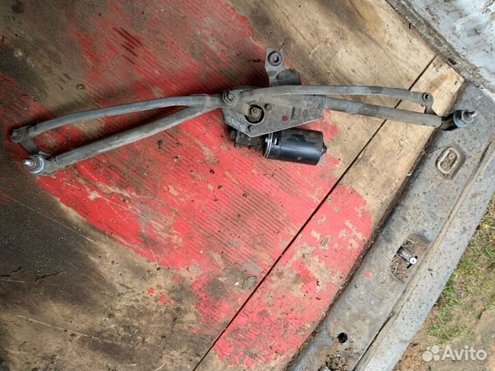 Трапеция дворников Volkswagen Passat B4