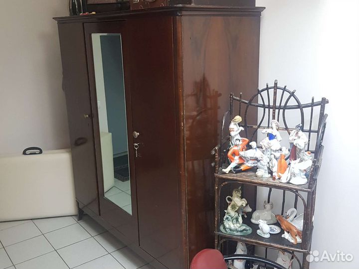 Шкаф 3-х створчатый 1951 Будапешт