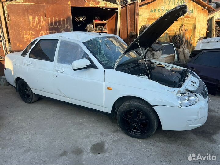 Разбор Приора 2 Запчасти Приора 2