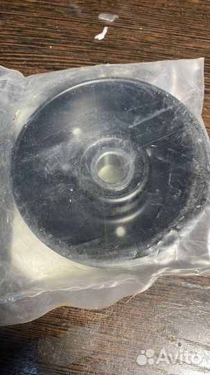 Ролик натяжной приводного ремня 531 0571 10 Ina