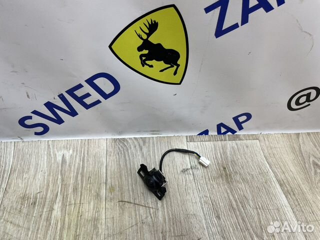 Камера заднего вида неоригинал