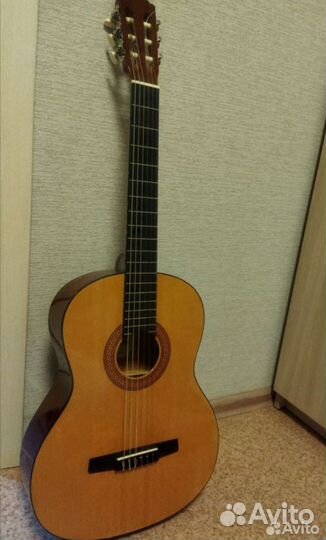 Классическая гитара