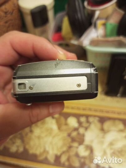 Компактный фотоаппарат