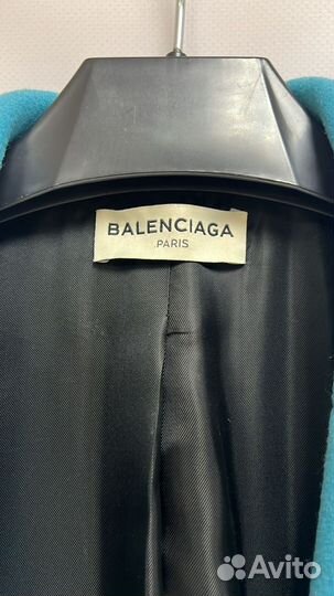 Пальто Balenciaga