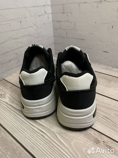 Кроссовки женские новые 36-41р