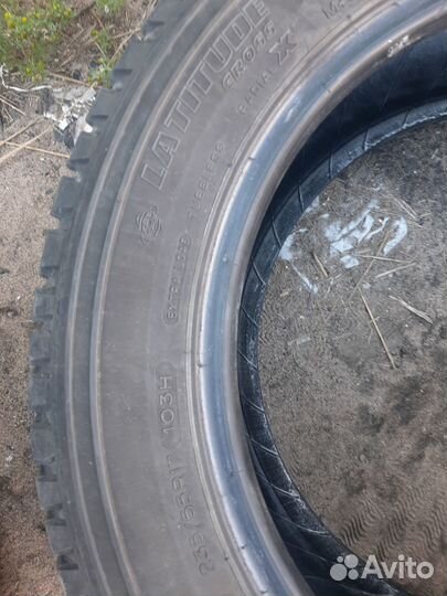 Michelin Latitude Cross 235/55 R17
