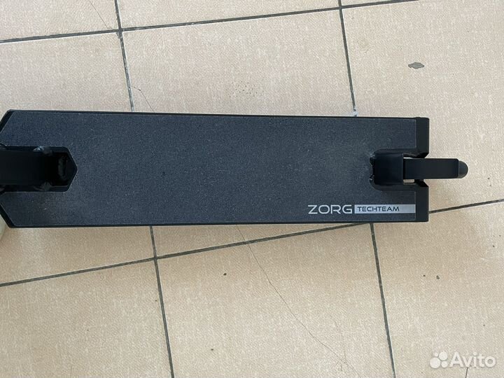 Продам Tech Team Zorg 2023 (черный)