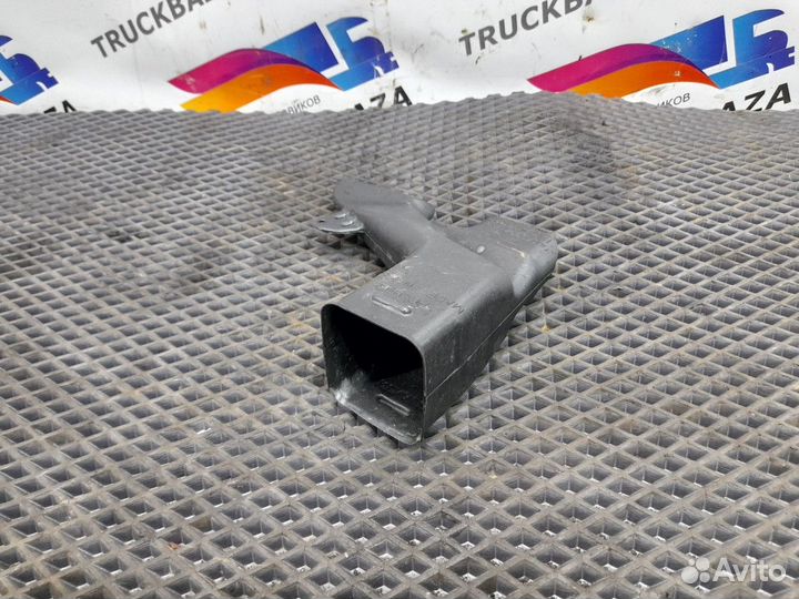 82287847 Воздуховод Renault T