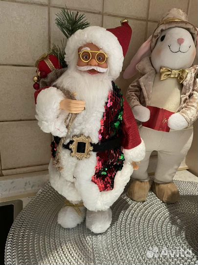 Новогодние игрушки