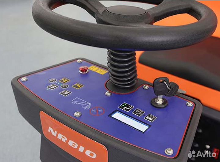 Машина поломоечная Ноблелифт NR810, с сиденьем