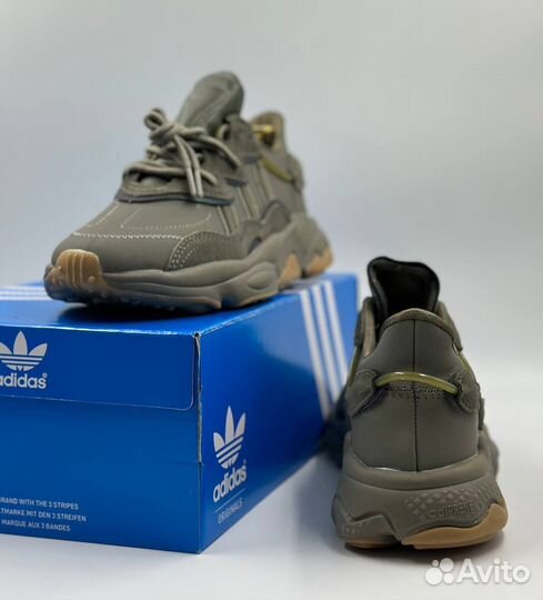 Кроссовки Adidas