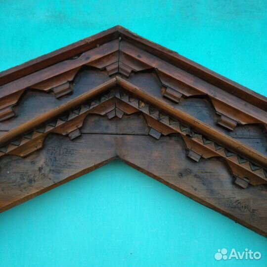 Резной старинный киот