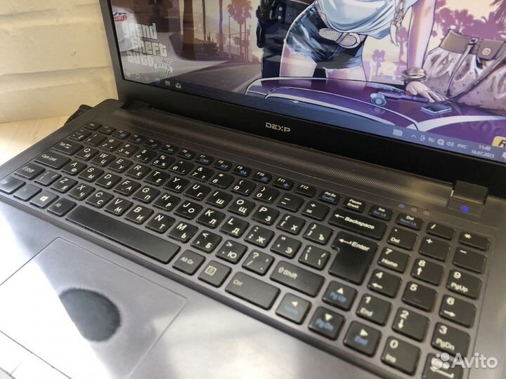 Игровой ноутбук i5/2 видеокарты