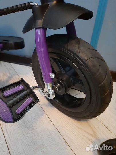 Детский велосипед с родительской ручкой