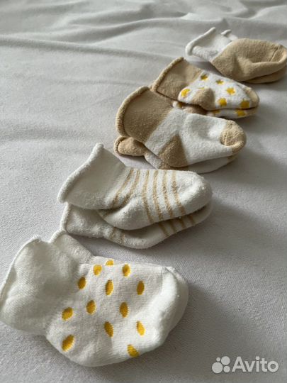 Носочки для новорожденного