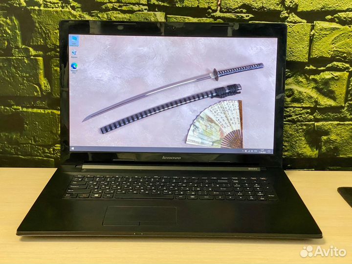 Ноутбук Lenovo B70