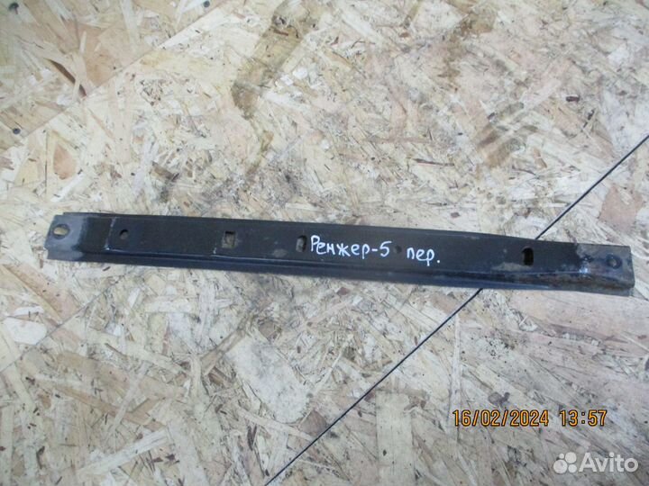 Кронштейн замка капота Форд Рейнджер 1