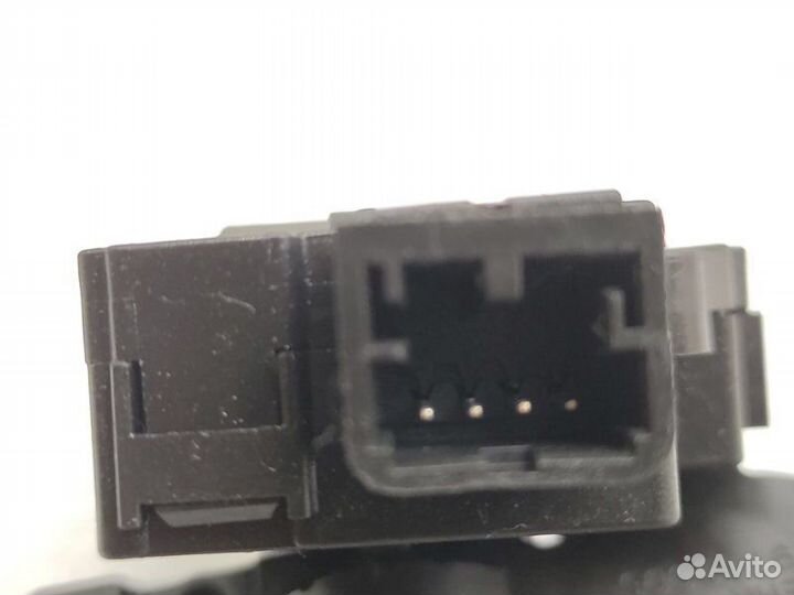 Сервопривод заслонок печки Mercedes-Benz C-Class