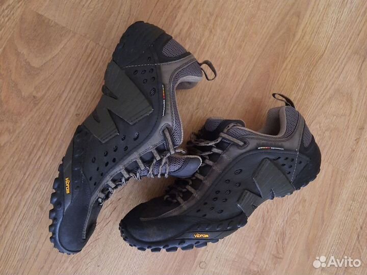 Кроссовки Ботинки треккинговые Merrell 45-46 р