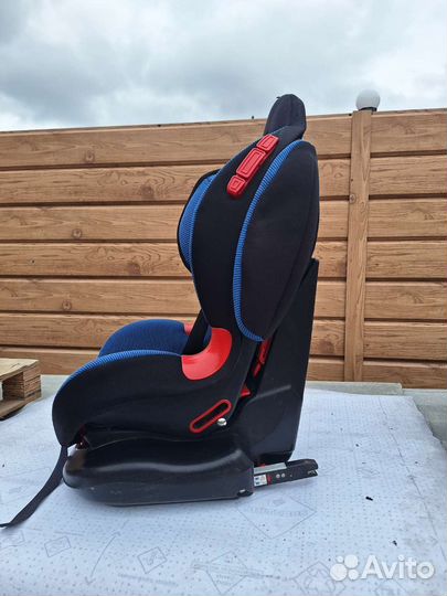 Автомобильное кресло siger