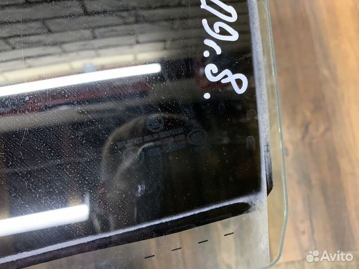 Skoda Octavia A5 Стекло двери задней LH RH