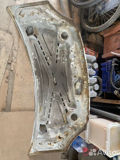 Капот на газель