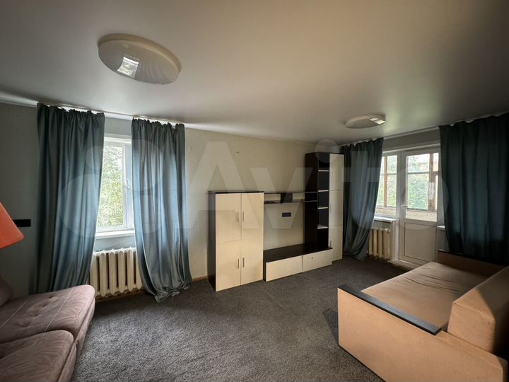 1-к. квартира, 30 м², 4/5 эт.