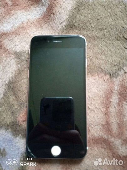 Телефон iPhone 6s