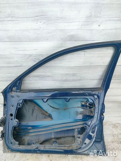Дверь передняя правая Volkswagen Passat, B5 1999