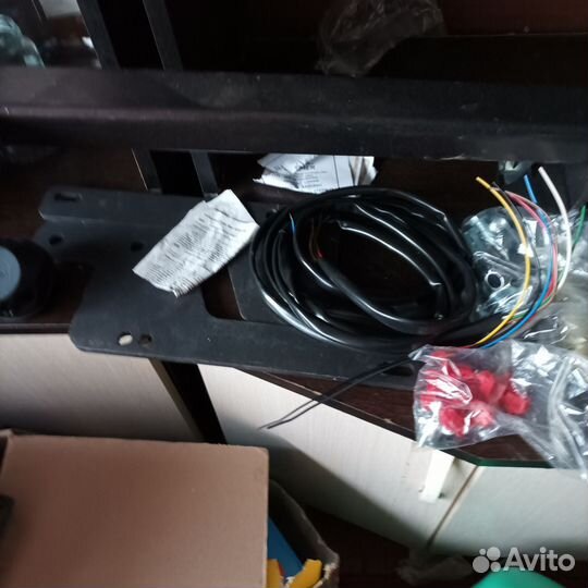 Фаркоп на renault logan новый