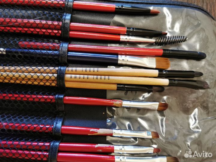 Кисти для макияжа