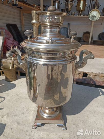 Самовар на дровах старинный.ведерный