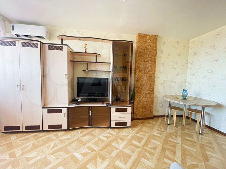 1-к. квартира, 42 м², 11/18 эт.