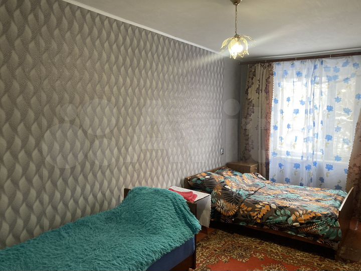 2-к. квартира, 54 м², 3/5 эт.