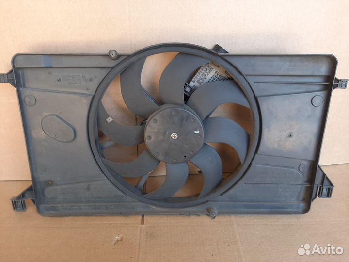 Вентилятор охлаждения Форд Фокус 2 Ford Focus 2