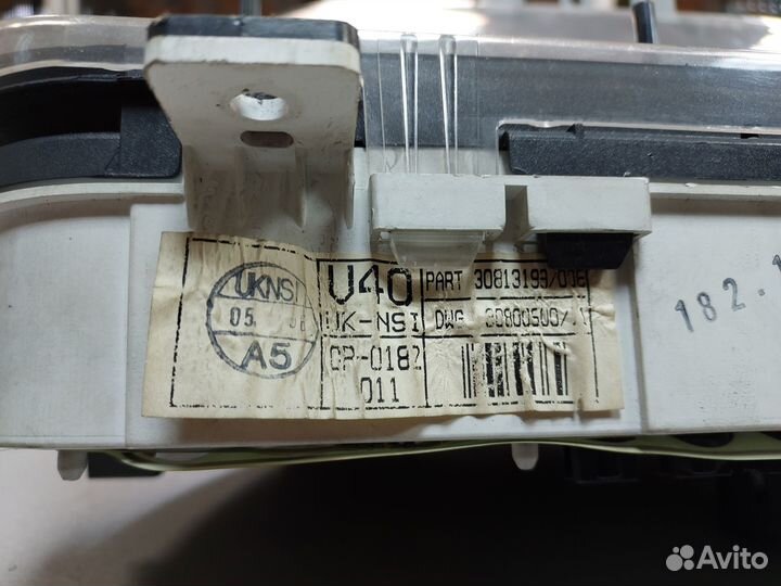 Комбинация приборов 30813199 для Volvo v40