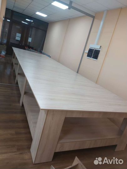 Стол для раскроя,новый