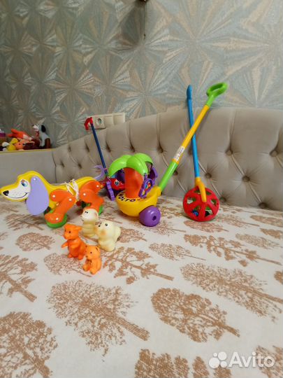 Детские развивающие игрушки, книги, пазлы