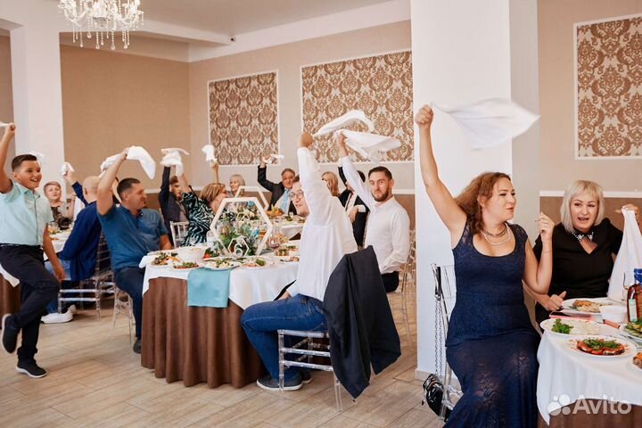 Ведущая (Тамада) Юлия Марар и DJ