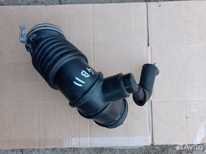 Патрубок воздуха Mitsubishi Outlander 4B11 GF