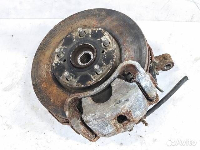 Кулак поворотный правый Toyota Camry