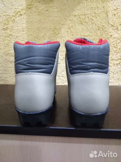 Лыжные ботинки nordway 34р