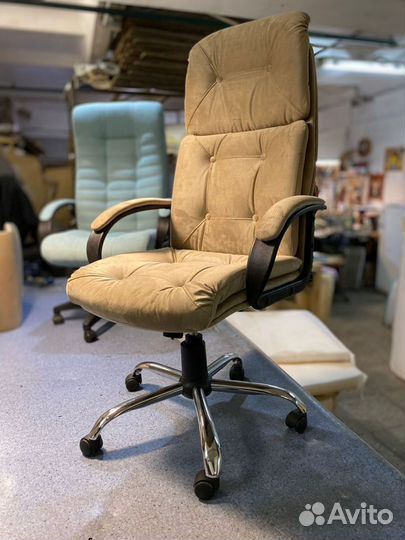 Кресло офисное