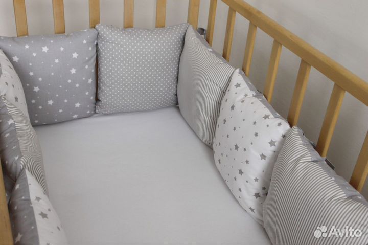 Бортики в детскую кроватку новые
