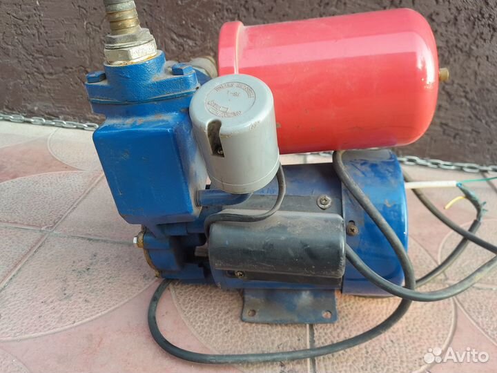Насос для повышения давления воды
