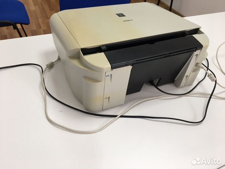 Цветной струйный принтер