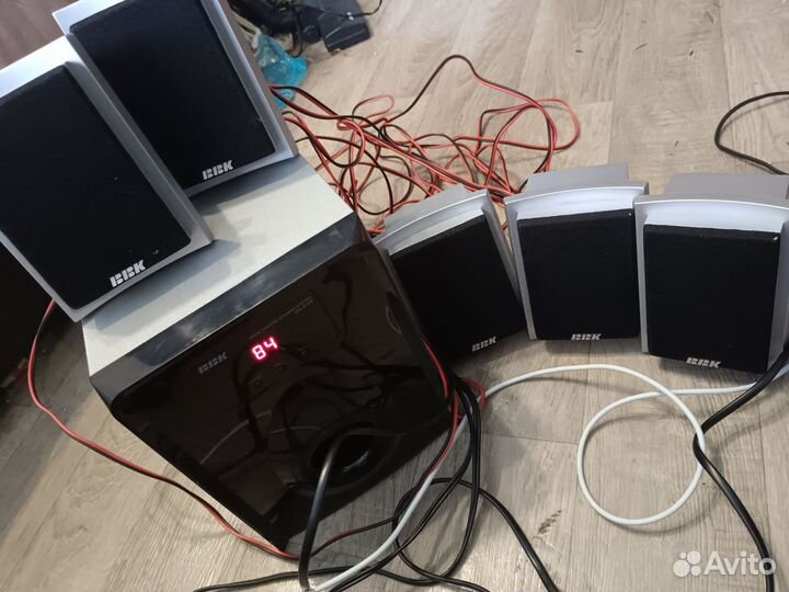 Колонки с усилителем BBK