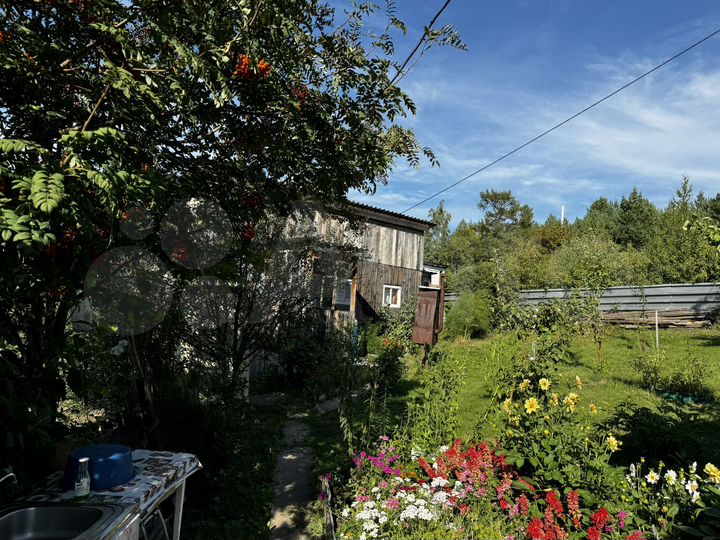 Дача 30 м² на участке 10 сот.